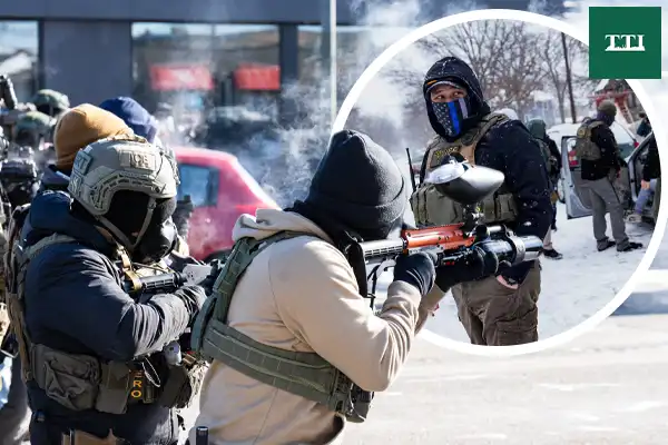 violent-minneapolis-raid-outrage-mounts-after-us-agents-chase-vehicle-and-detain-two-year-old