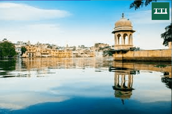 udaipurs-eternal-allure-why-everyone-comes-to-the-lake-city-for-epic-weddings