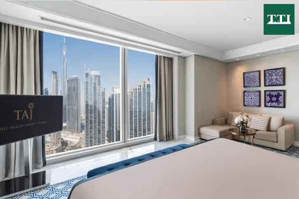 stranded-in-luxury-us-traveler-faces-6-lakh-bill-at-taj-dubai-after-airspace-closure